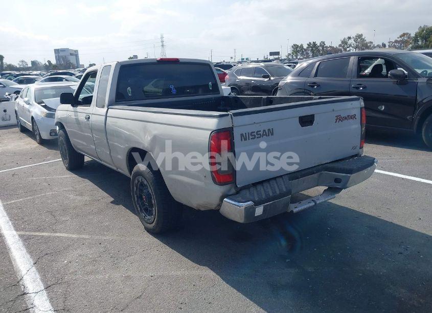 Photo 3 of 1999 Nissan Frontier SE/XE (VIN 1N6DD26S1XC322338)