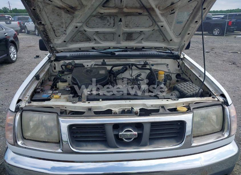 Photo 10 of 2000 Nissan Frontier XE (VIN 1N6DD26S1YC353901)
