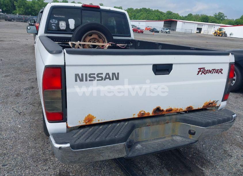 Photo 6 of 2000 Nissan Frontier XE (VIN 1N6DD26S1YC353901)