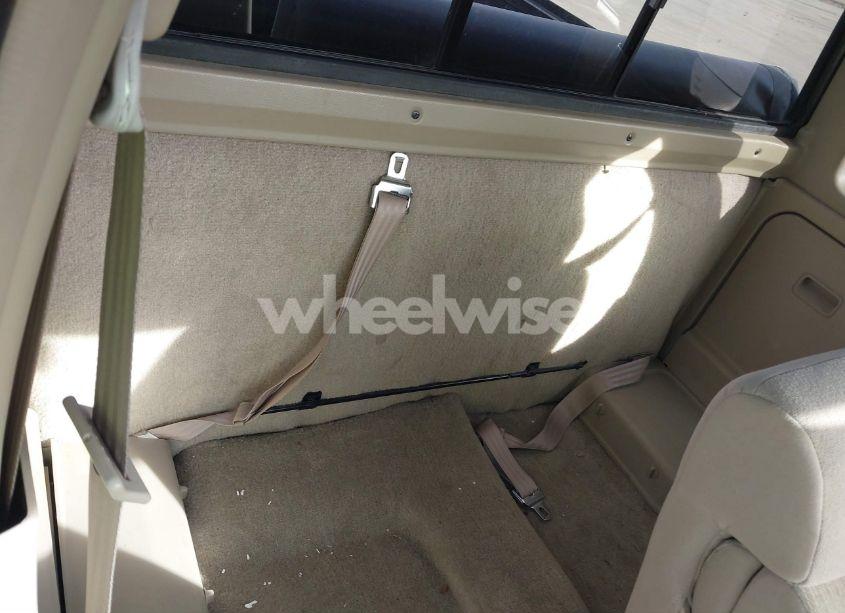 Photo 8 of 2000 Nissan Frontier XE (VIN 1N6DD26S1YC423848)