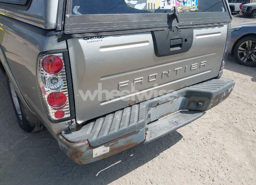 Photo 12 of 2001 Nissan Frontier XE (VIN 1N6DD26S21C338006)