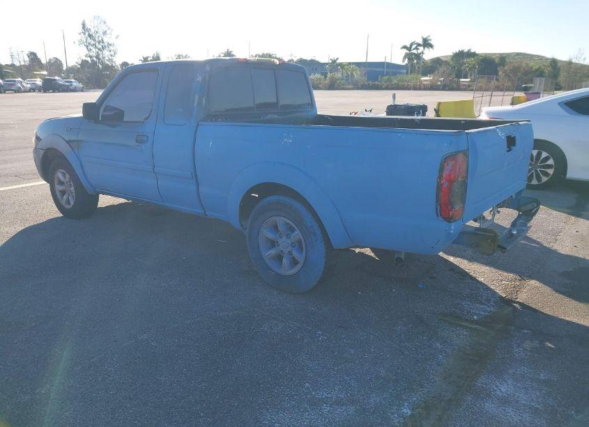 Photo 3 of 2002 Nissan Frontier XE (VIN 1N6DD26S22C316010)