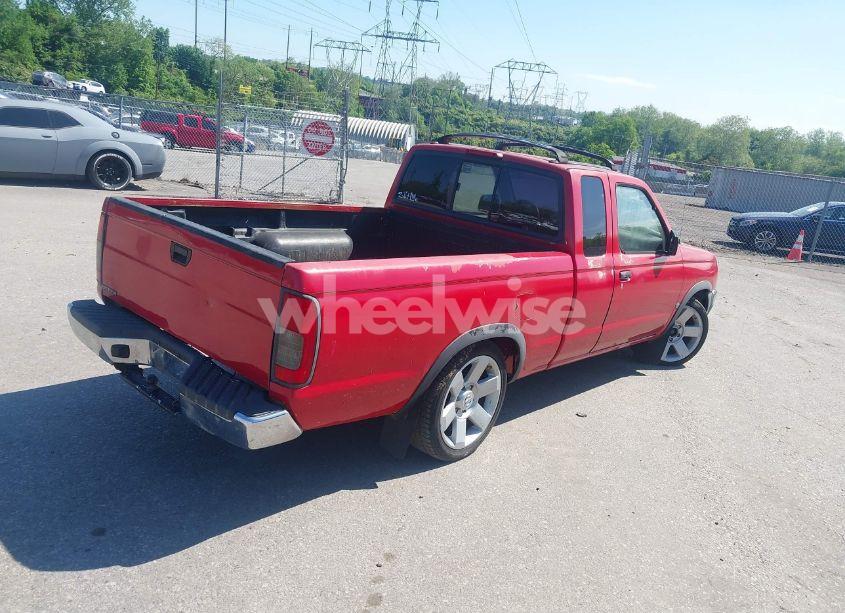 Photo 4 of 1998 Nissan Frontier SE/XE (VIN 1N6DD26S2WC348803)