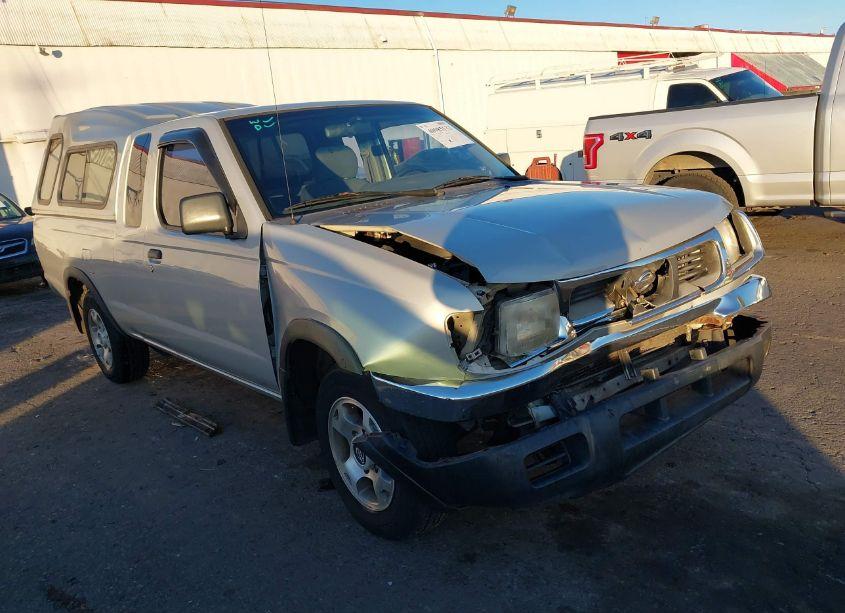 1998 Nissan Frontier SE/XE (VIN 1N6DD26S2WC367349) main photo