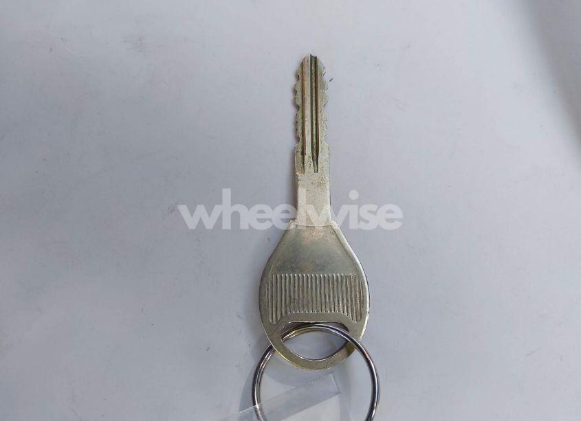 Photo 11 of 2000 Nissan Frontier XE (VIN 1N6DD26S2YC413930)