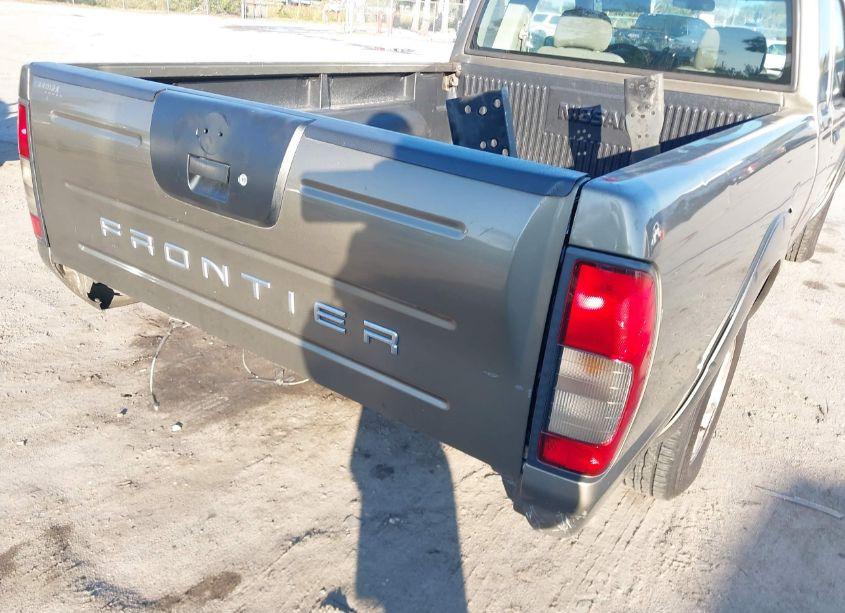 Photo 12 of 2001 Nissan Frontier XE (VIN 1N6DD26S31C380636)