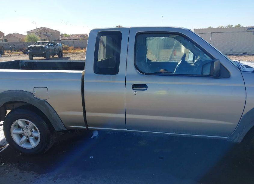 Photo 13 of 2002 Nissan Frontier XE (VIN 1N6DD26S32C330367)