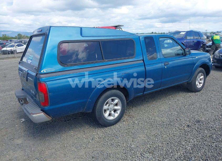 Photo 4 of 2002 Nissan Frontier XE (VIN 1N6DD26S32C374093)