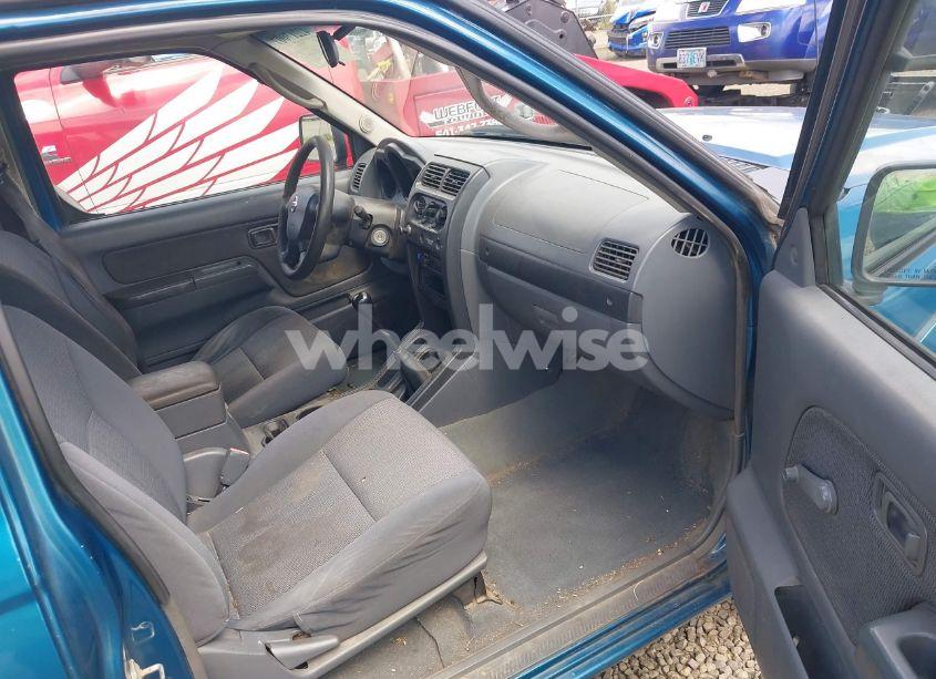 Photo 5 of 2002 Nissan Frontier XE (VIN 1N6DD26S32C374093)