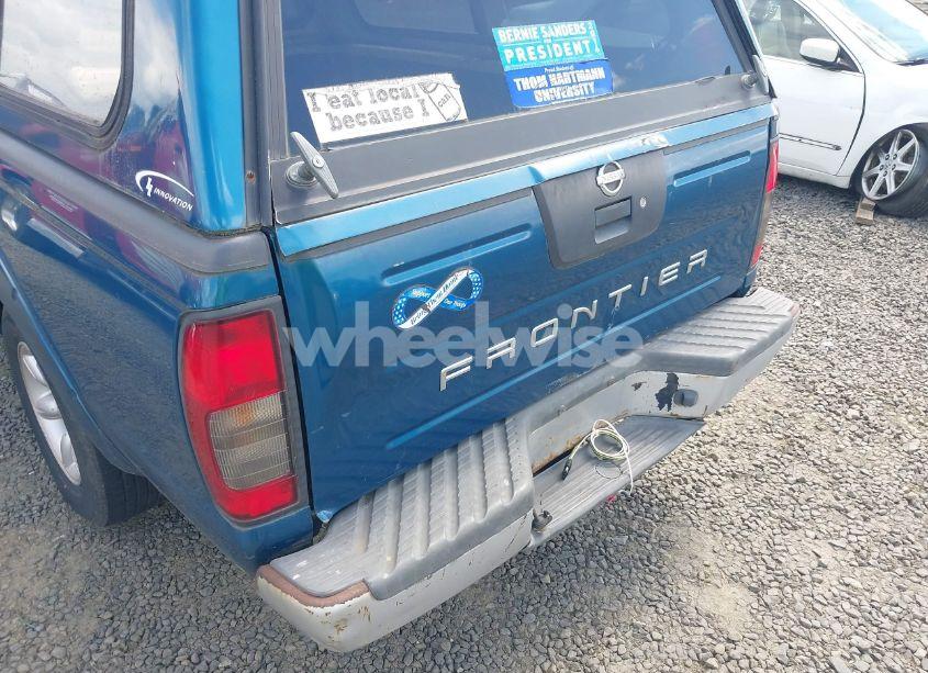 Photo 6 of 2002 Nissan Frontier XE (VIN 1N6DD26S32C374093)