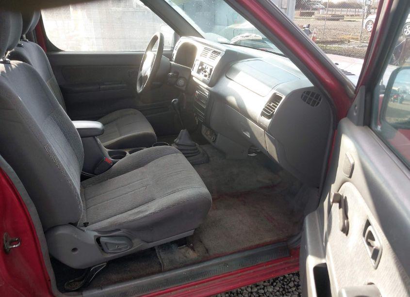 Photo 5 of 1998 Nissan Frontier SE/XE (VIN 1N6DD26S3WC329774)