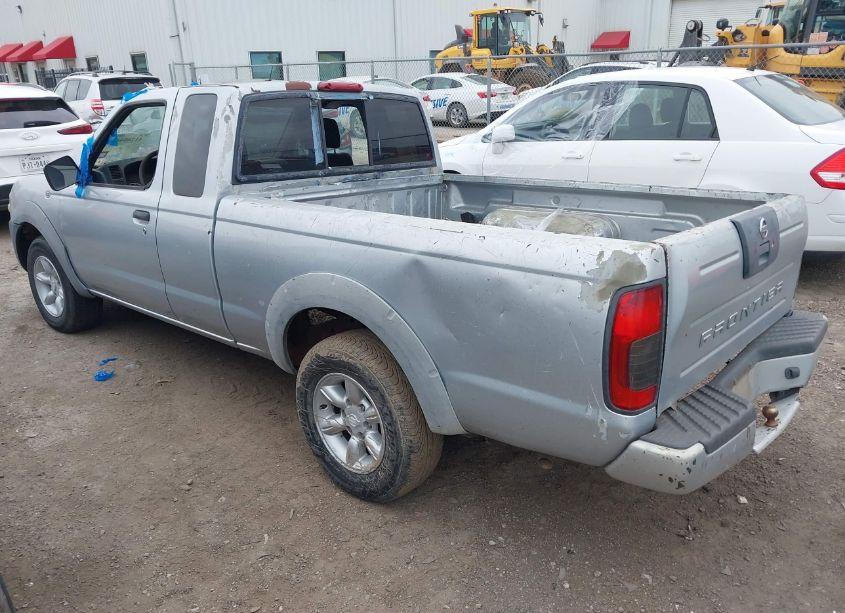 Photo 3 of 2001 Nissan Frontier XE (VIN 1N6DD26S41C353154)