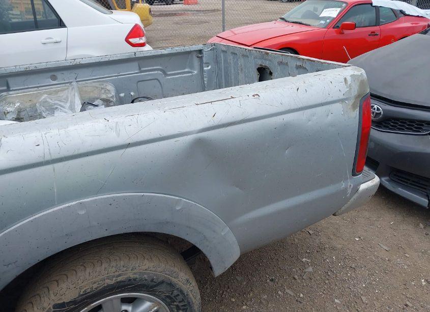 Photo 6 of 2001 Nissan Frontier XE (VIN 1N6DD26S41C353154)