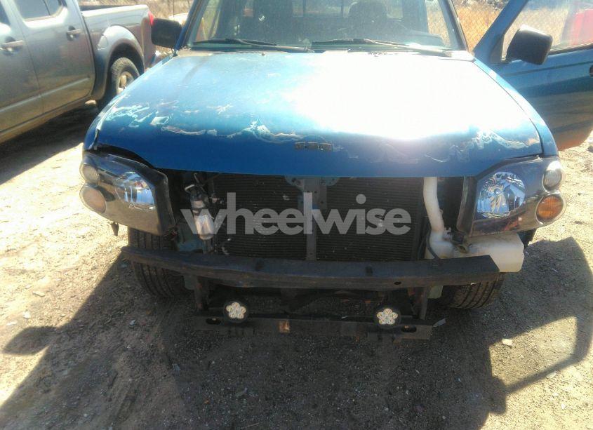 Photo 6 of 2001 Nissan Frontier XE (VIN 1N6DD26S41C399051)