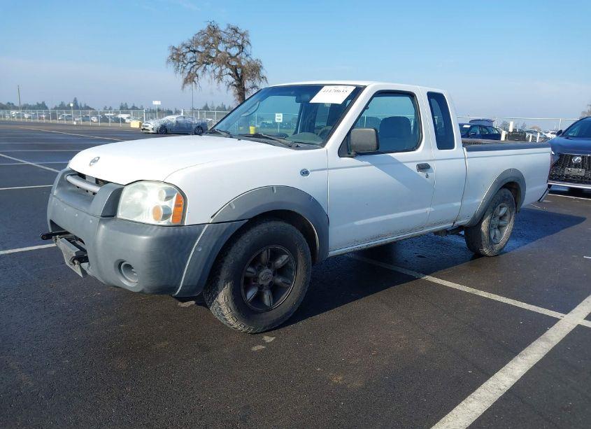 Photo 2 of 2002 Nissan Frontier XE (VIN 1N6DD26S42C366875)