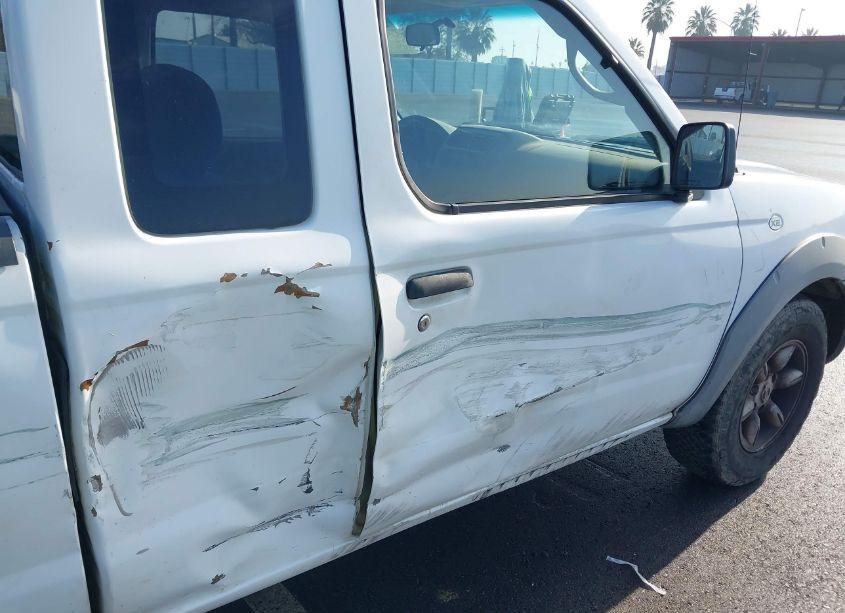 Photo 6 of 2002 Nissan Frontier XE (VIN 1N6DD26S42C366875)