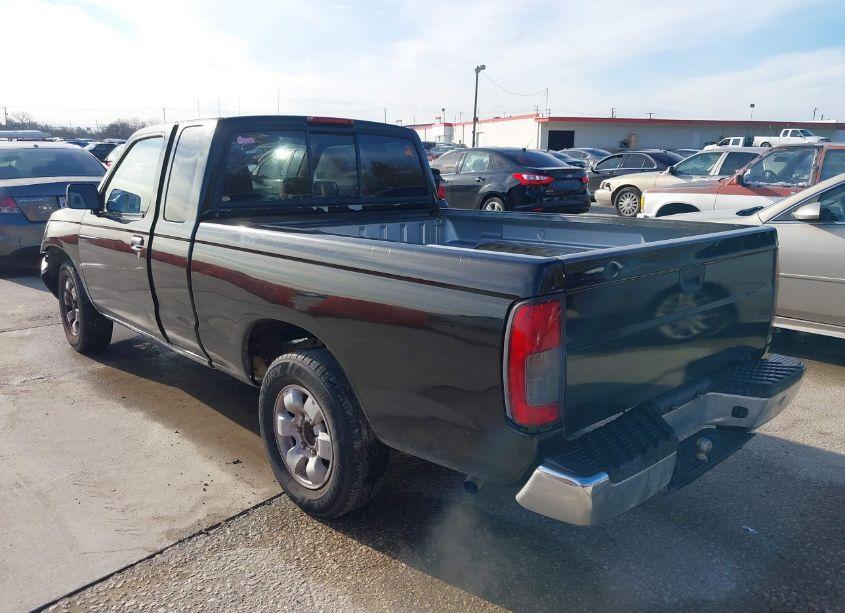 Photo 3 of 2000 Nissan Frontier XE (VIN 1N6DD26S4YC394099)