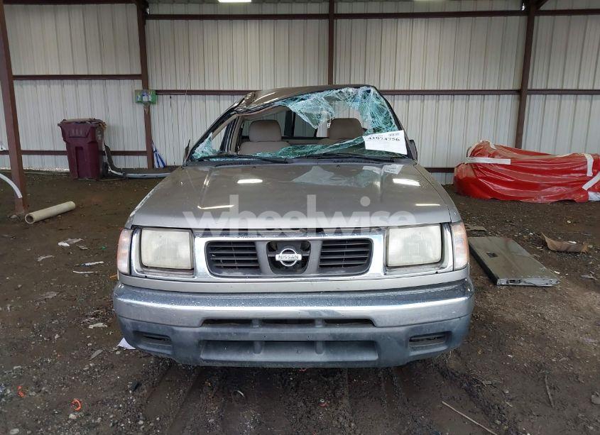 Photo 12 of 2000 Nissan Frontier XE (VIN 1N6DD26S4YC418529)