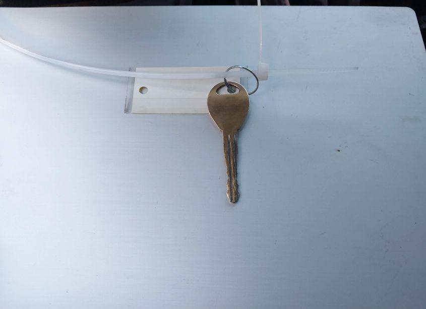 Photo 11 of 2001 Nissan Frontier XE (VIN 1N6DD26S51C326237)