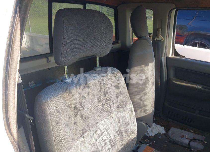 Photo 8 of 2001 Nissan Frontier XE (VIN 1N6DD26S51C365054)
