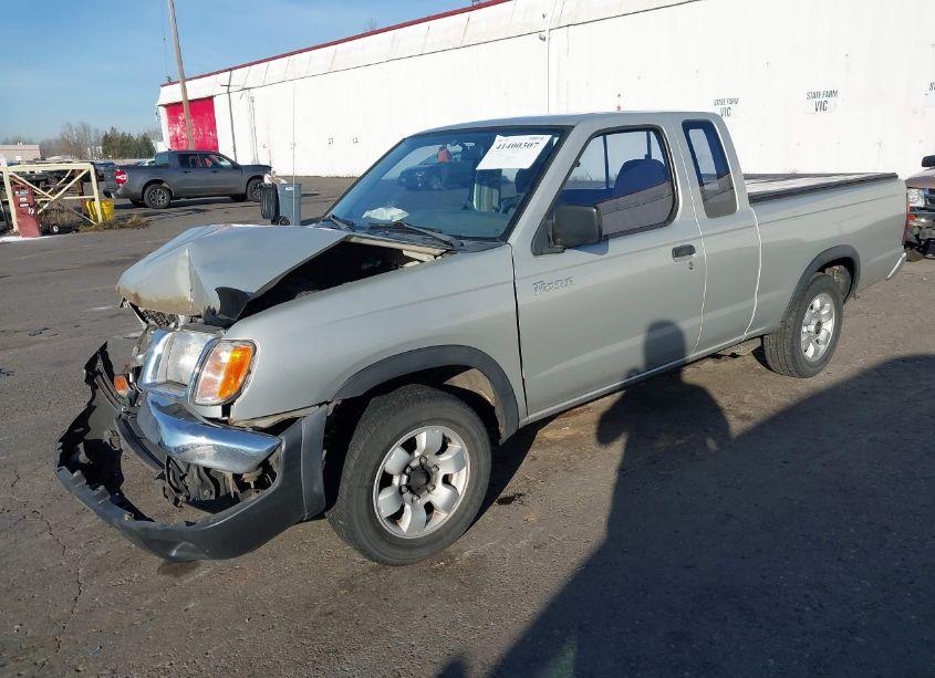 Photo 2 of 1998 Nissan Frontier SE/XE (VIN 1N6DD26S5WC356944)