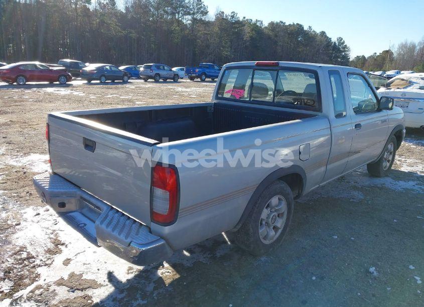 Photo 4 of 1998 Nissan Frontier SE/XE (VIN 1N6DD26S5WC357804)