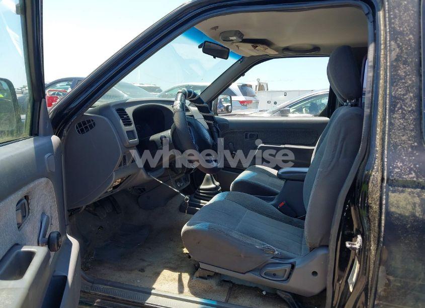 Photo 16 of 1998 Nissan Frontier SE/XE (VIN 1N6DD26S5WC385179)