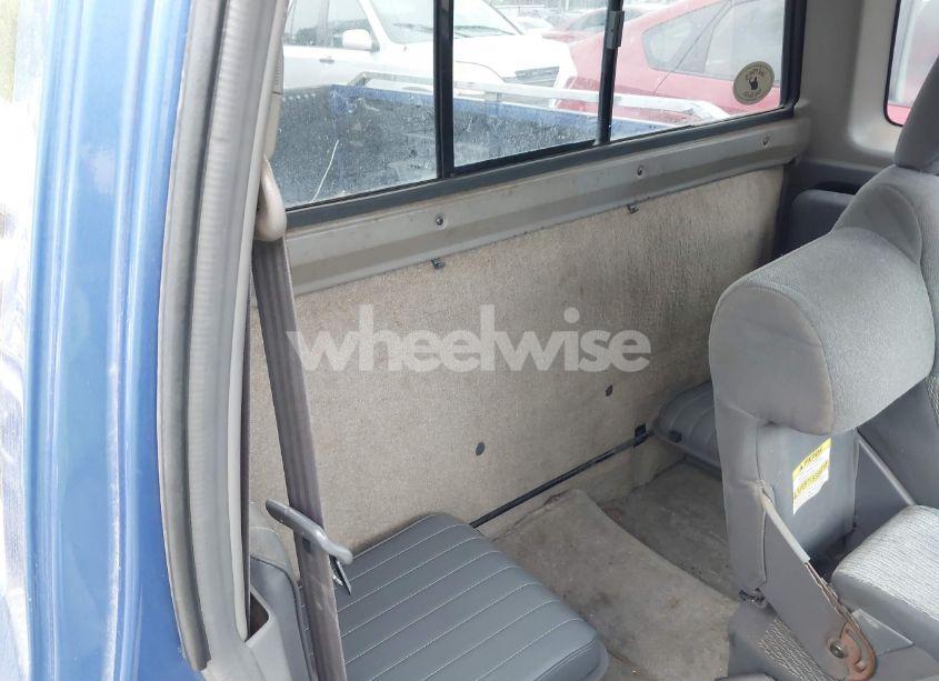 Photo 8 of 1999 Nissan Frontier SE/XE (VIN 1N6DD26S5XC319085)