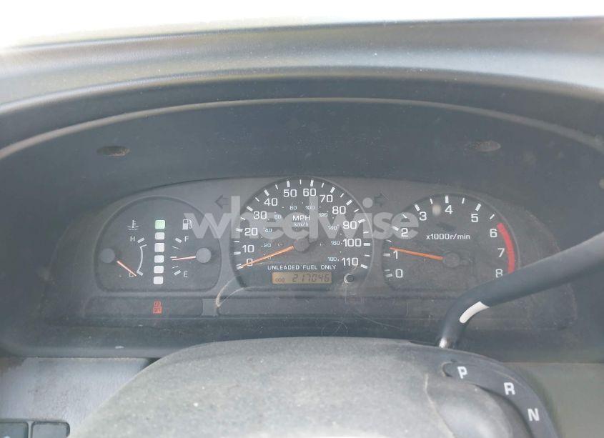 Photo 7 of 2000 Nissan Frontier XE (VIN 1N6DD26S5YC300697)