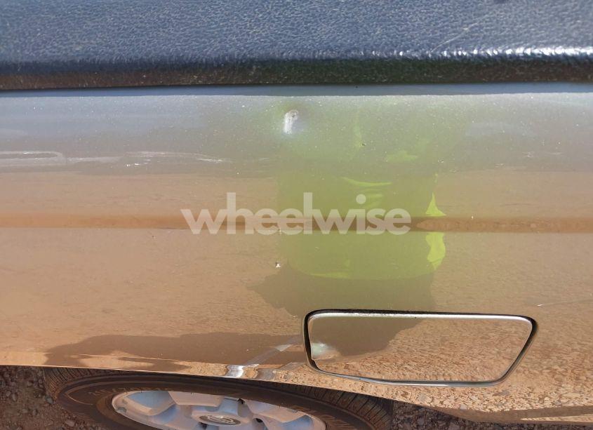 Photo 12 of 2000 Nissan Frontier XE (VIN 1N6DD26S5YC356106)