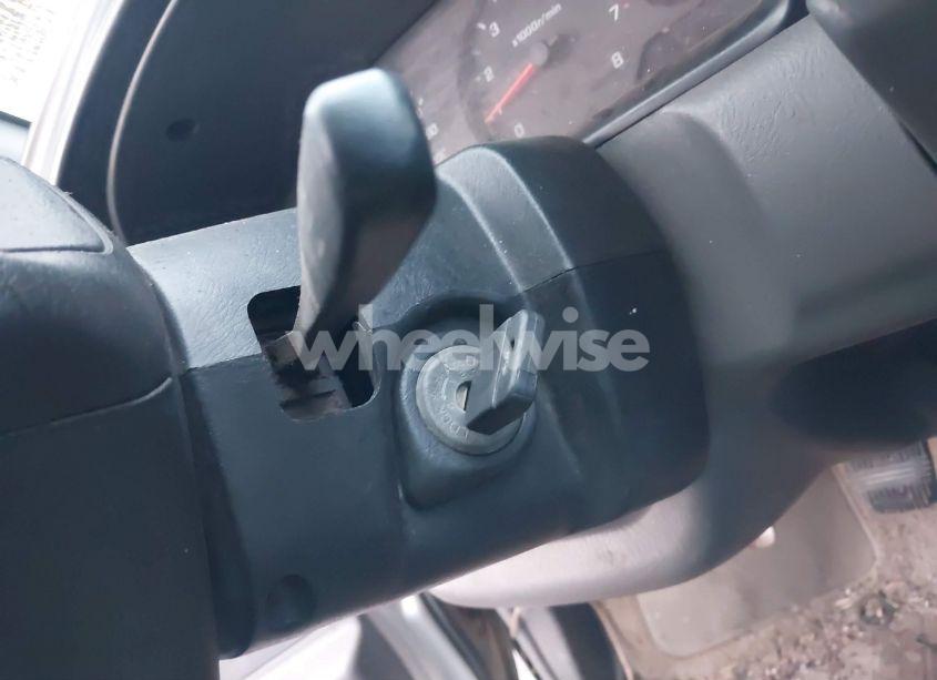 Photo 11 of 2000 Nissan Frontier XE (VIN 1N6DD26S5YC435260)