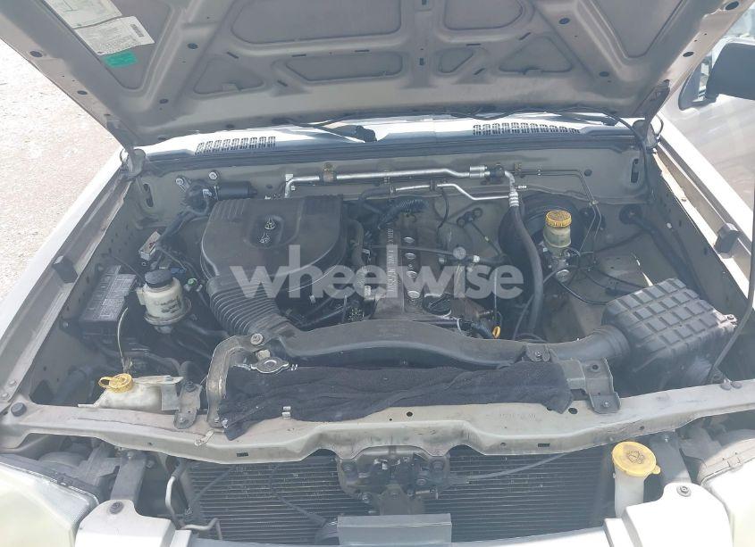 Photo 10 of 2002 Nissan Frontier XE (VIN 1N6DD26S62C361130)