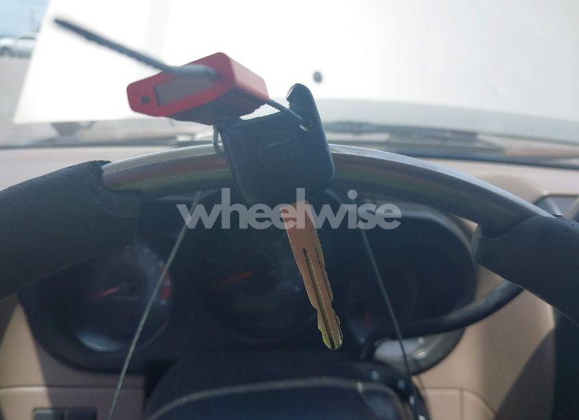 Photo 11 of 2002 Nissan Frontier XE (VIN 1N6DD26S62C361130)