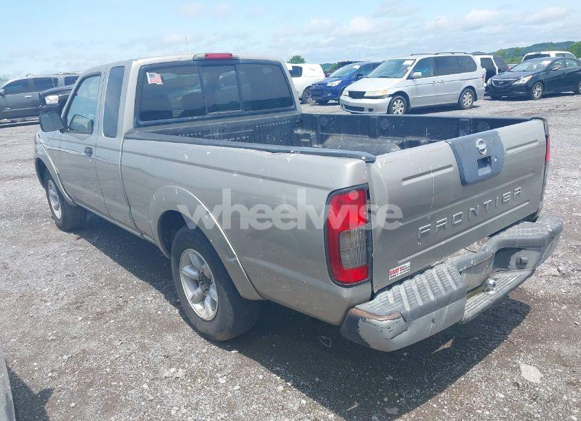 Photo 3 of 2002 Nissan Frontier XE (VIN 1N6DD26S62C361130)