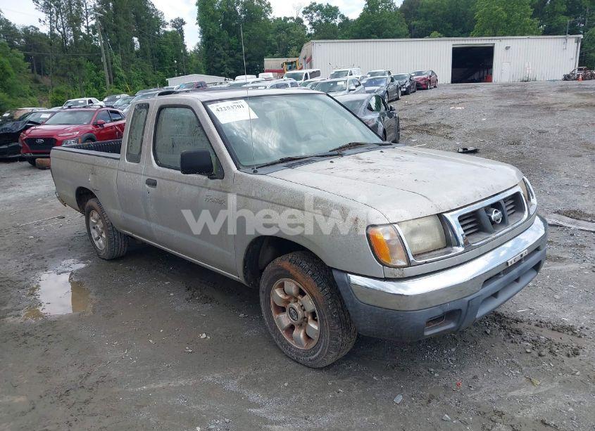 1998 Nissan Frontier SE/XE (VIN 1N6DD26S6WC353583) main photo