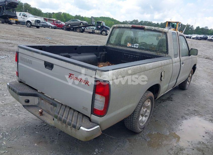 Photo 4 of 1998 Nissan Frontier SE/XE (VIN 1N6DD26S6WC353583)