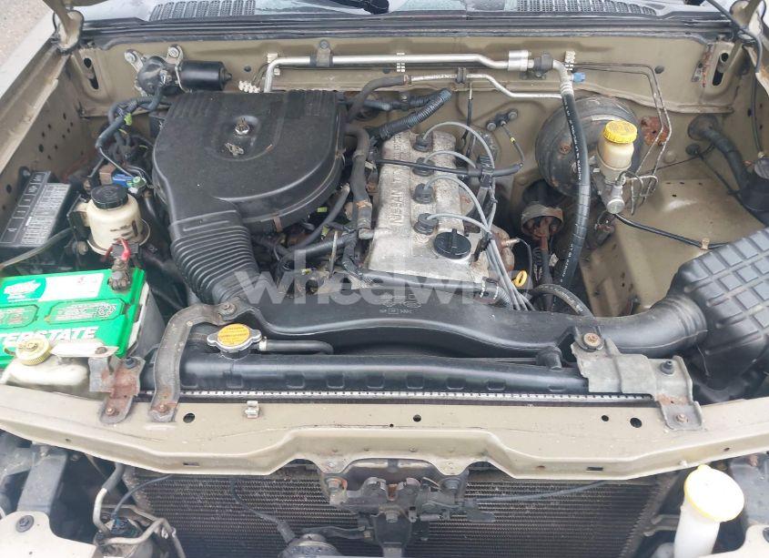 Photo 10 of 2001 Nissan Frontier XE (VIN 1N6DD26S71C303171)