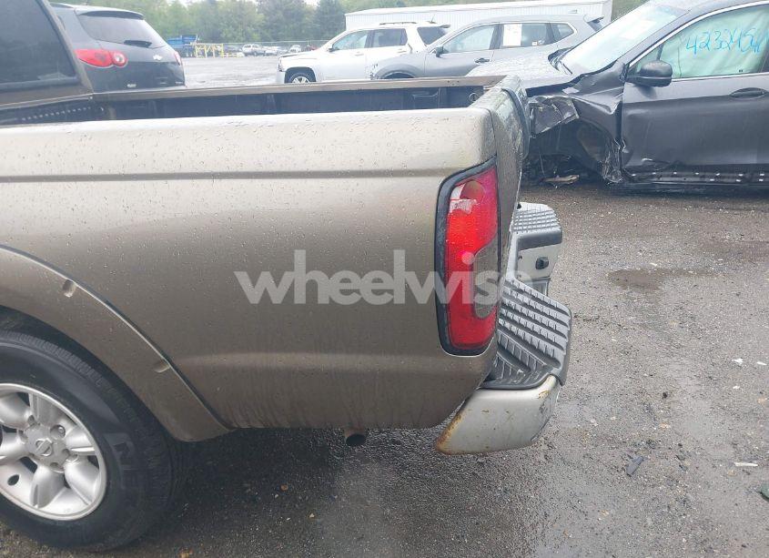 Photo 12 of 2001 Nissan Frontier XE (VIN 1N6DD26S71C303171)