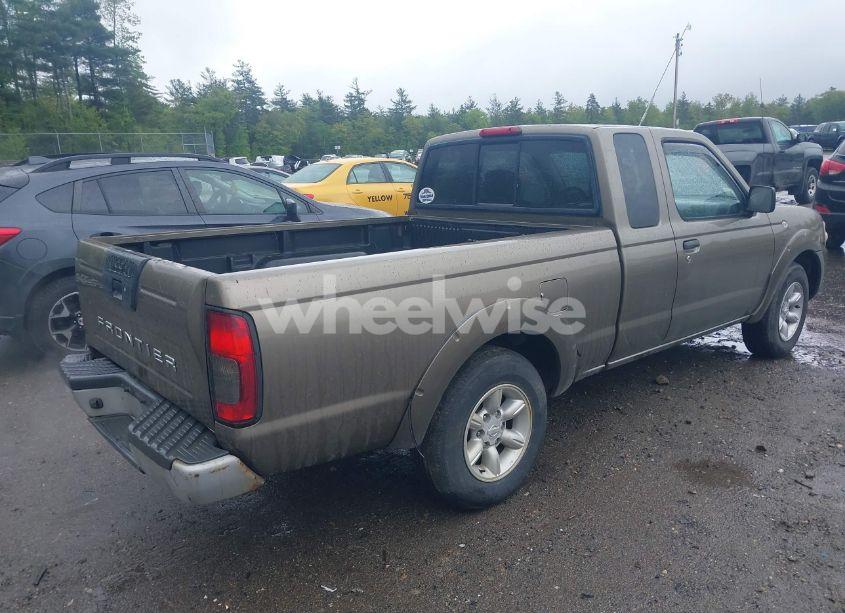 Photo 4 of 2001 Nissan Frontier XE (VIN 1N6DD26S71C303171)