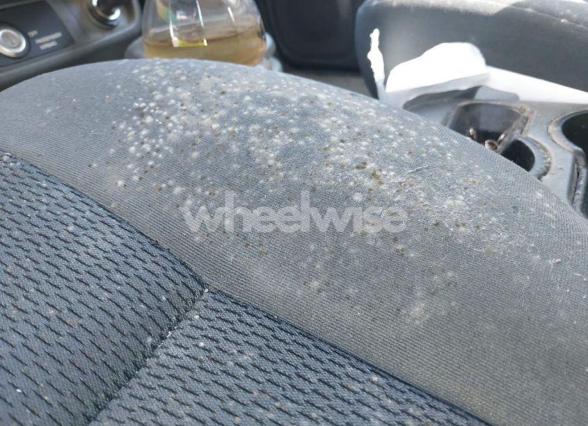 Photo 6 of 2001 Nissan Frontier XE (VIN 1N6DD26S71C317295)