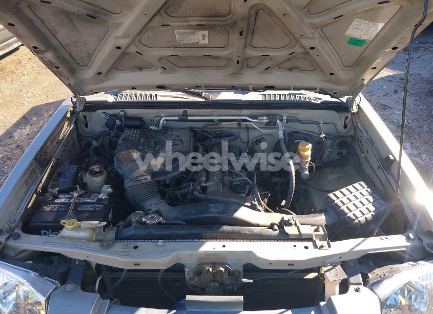 Photo 10 of 2001 Nissan Frontier XE (VIN 1N6DD26S71C320441)