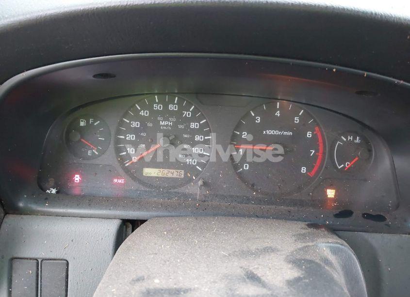 Photo 7 of 2001 Nissan Frontier XE (VIN 1N6DD26S71C320441)