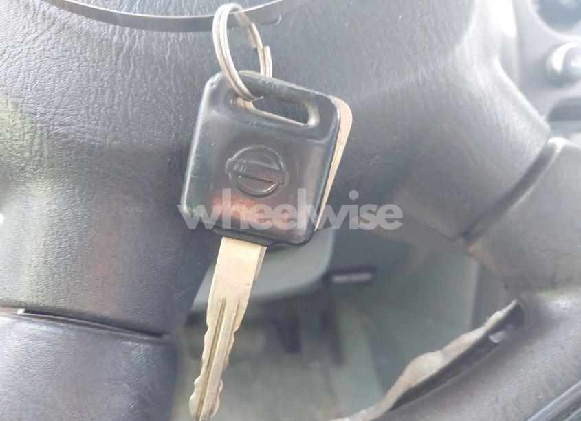 Photo 11 of 2002 Nissan Frontier XE (VIN 1N6DD26S72C364828)