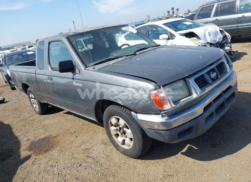 2000 Nissan Frontier XE (VIN 1N6DD26S7YC364708) main photo