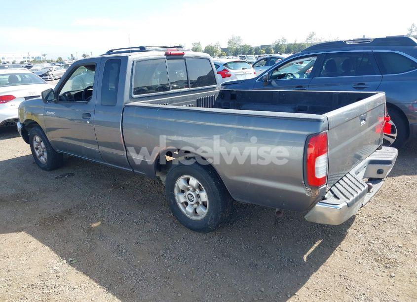 Photo 3 of 2000 Nissan Frontier XE (VIN 1N6DD26S7YC364708)