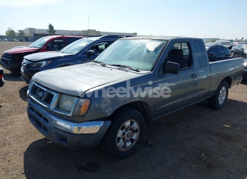 Photo 6 of 2000 Nissan Frontier XE (VIN 1N6DD26S7YC364708)