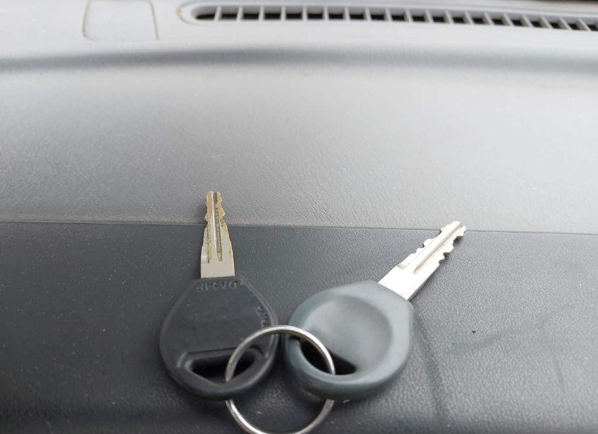 Photo 11 of 2000 Nissan Frontier XE (VIN 1N6DD26S7YC387180)