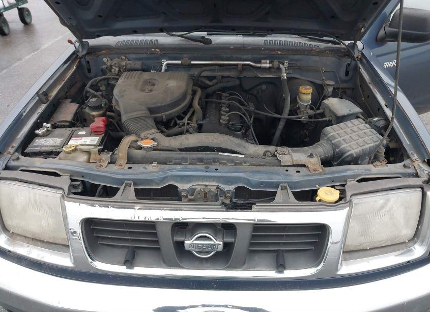 Photo 10 of 2000 Nissan Frontier XE (VIN 1N6DD26S7YC419240)