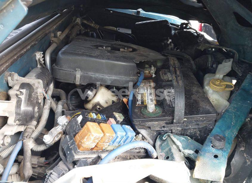 Photo 10 of 2001 Nissan Frontier XE (VIN 1N6DD26S81C334753)