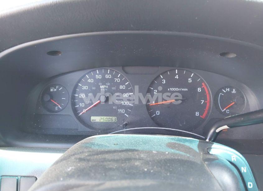 Photo 7 of 2001 Nissan Frontier XE (VIN 1N6DD26S81C366568)